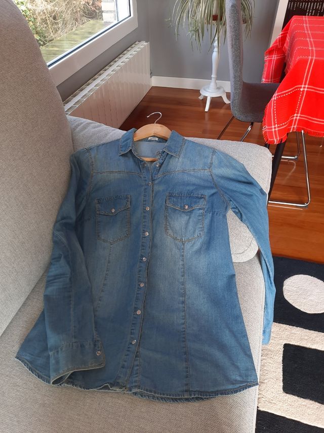 Camisa Vaquera. Talla S.