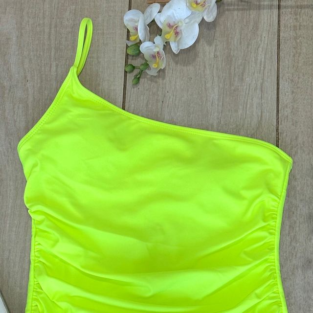 Talla M - Traje de Baño lima