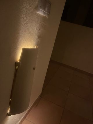 Se venden tejas moruna y ladrillo 