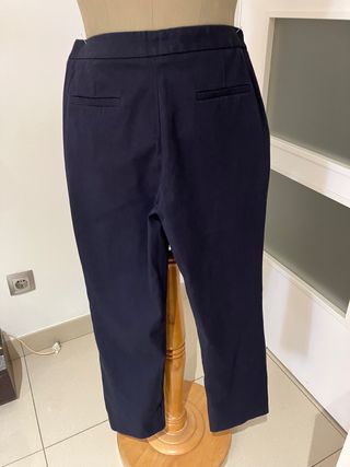 pantalon azul marino marca Massimo Dutti