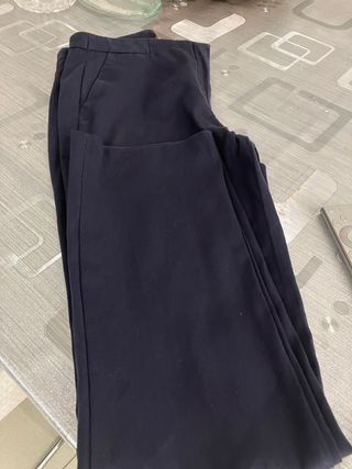 pantalon azul marino marca Massimo Dutti