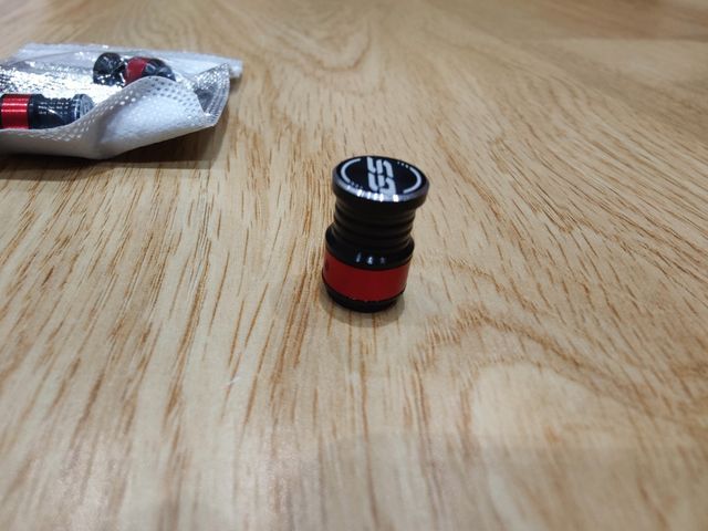 Cubre válvulas BMW GS