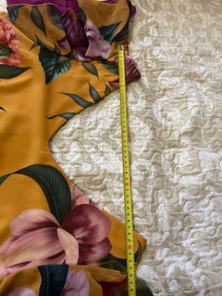 Precioso vestido con estampado floral talla 42