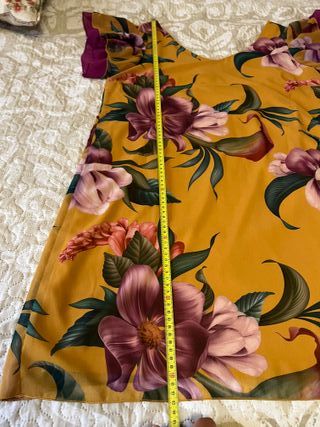 Precioso vestido con estampado floral talla 42