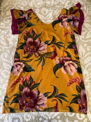 Precioso vestido con estampado floral talla 42