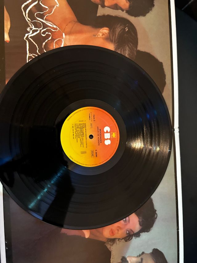 Disco mocedades amor de hombre