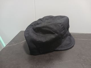Gorra negra
