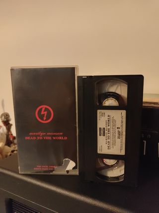 Marilyn Manson- - Dead to the World - VHS