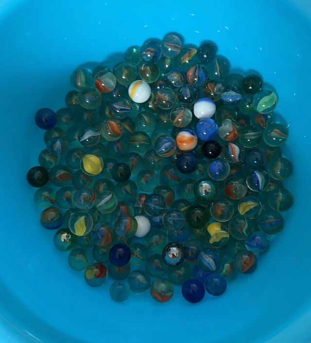 Canicas (juego antiguo)