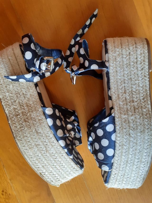 Sandalias topos num 36 TRAFALUC