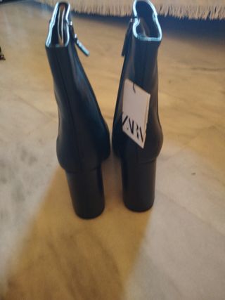 Botines plataforma cuero auténtico Zara