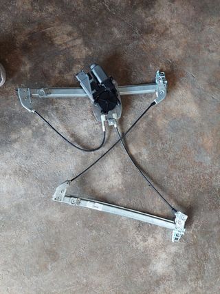 Elevalunas derecho xsara 2001