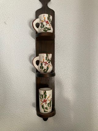 Organizador rustico con Jarras