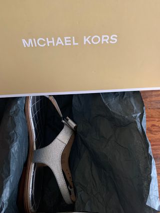 Sandalias Michael Kors Plata