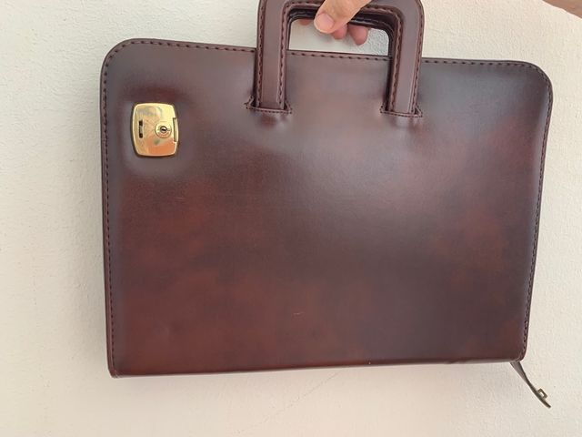 maletin porta documentos