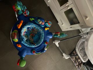 Saltador y centro de actividades