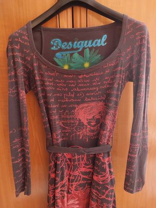 Vestido Desigual Manga Larga