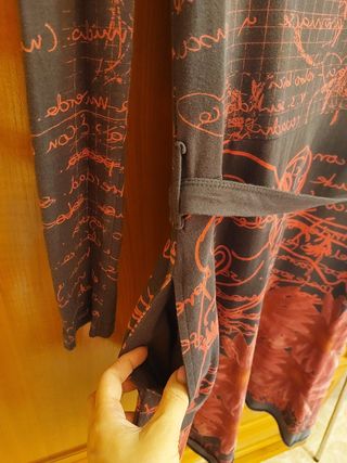 Vestido Desigual Manga Larga