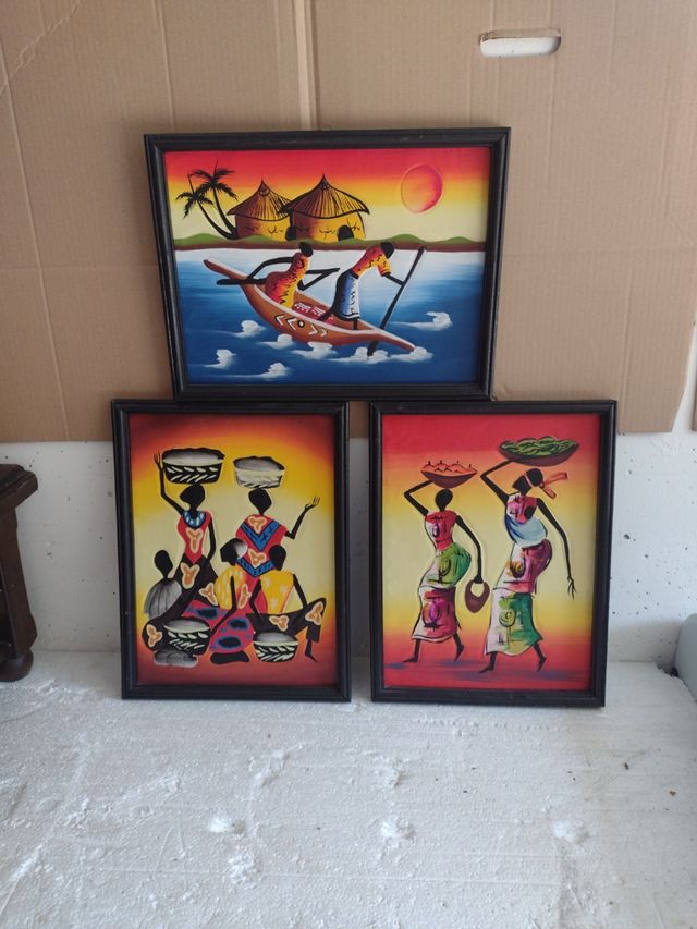 3 QUADRI IN RILIEVO.