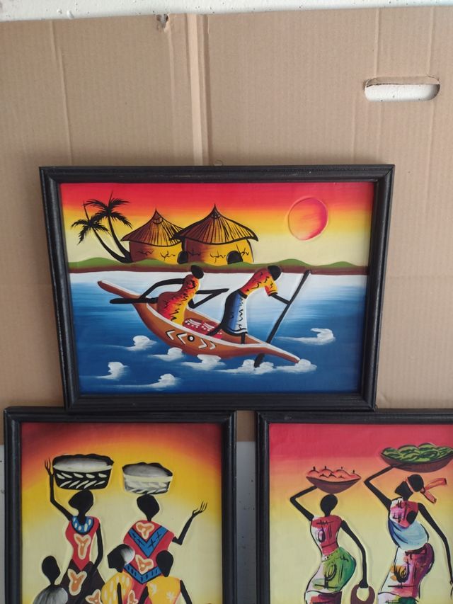 3 QUADRI IN RILIEVO.