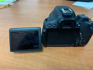 Canon EOS 700D