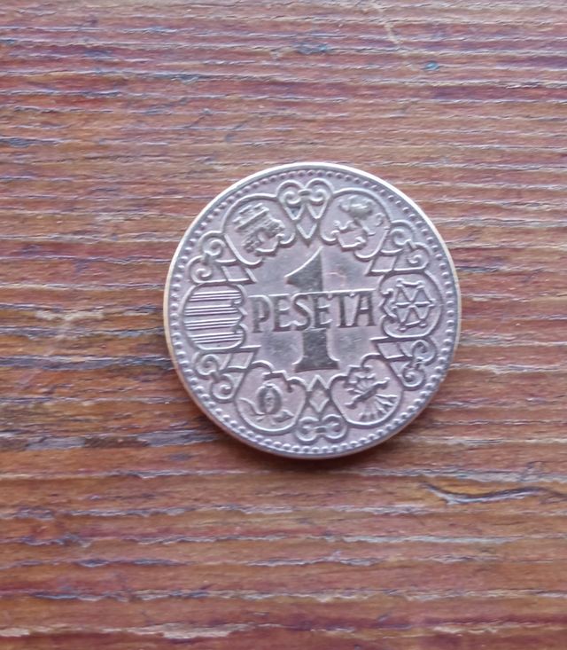 Moneta da 1 peseta 1944