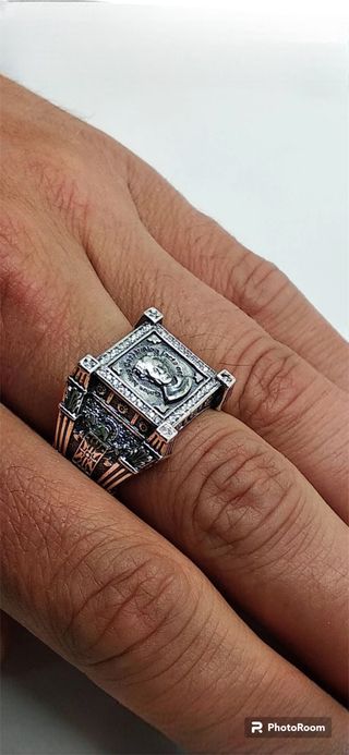 Anillo de plata de emperador 