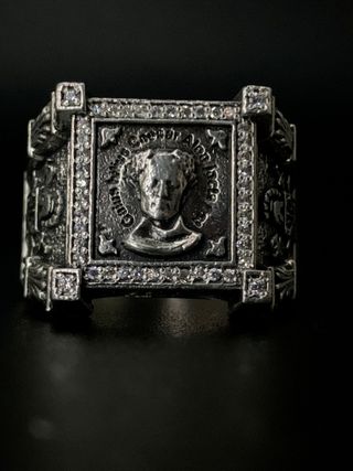 Anillo de plata de emperador 