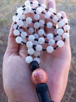 collar mala cuarzo rosa de 54 cuentas