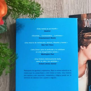 LIBRO Bajo La Misma Estrella ~ John Green