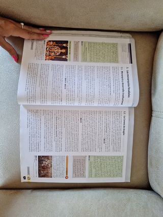 Libro historia de España 2° de bach