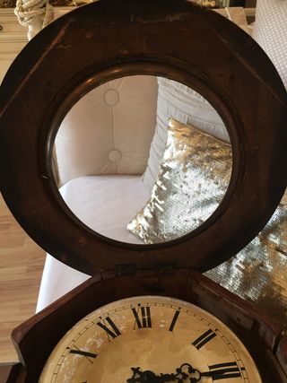 RELOZ ANTIGUO DE MADERA PARA LA PAREZ