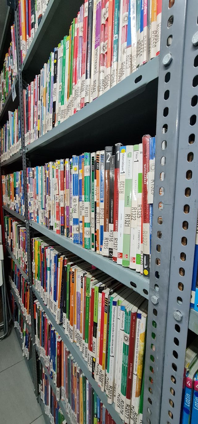 LIBROS DE TEXTO