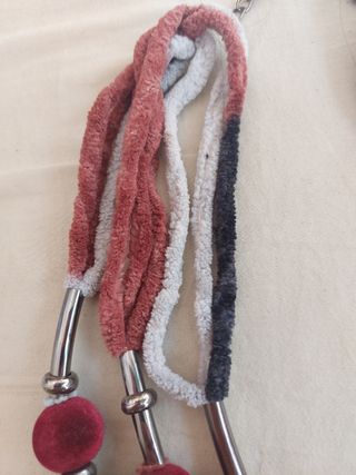COLLAR TERCIOPELO GRANATE