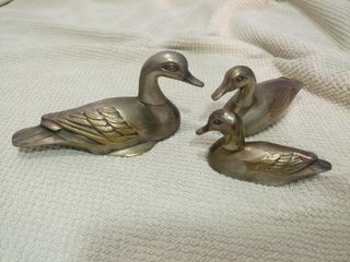 3 Patos de metal
