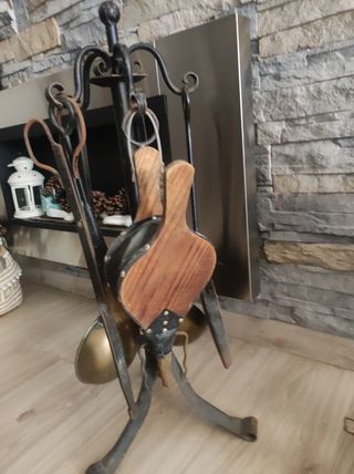 Utensilios antiguos de chimenea