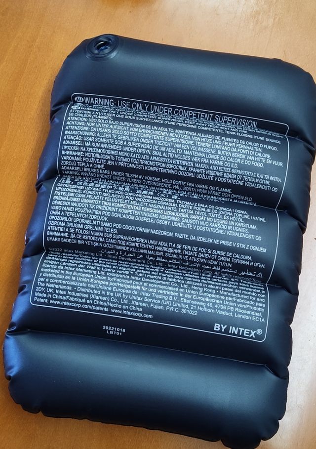 Almohada/cabezal hinchable INTEX de calidad