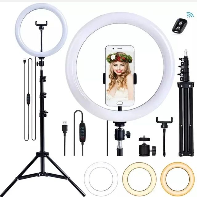 ANELLO LUMINOSO LED 12" CON TREPPIEDI SELFIE 