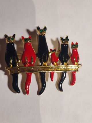 Broche y colgante de collar de 6 gatos bisutería
