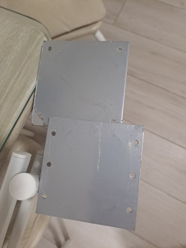 Patas aluminio para montar mesas,escritorios.