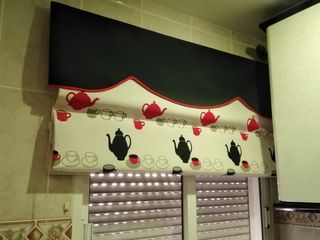 Estor de cocína con bandon