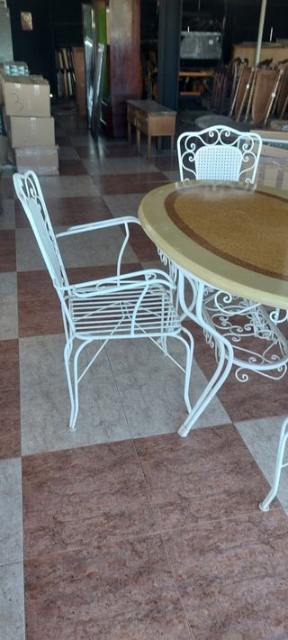 Juego de jardin o terraza Mesa y 4 sillas