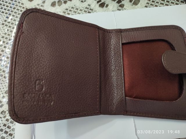 Borsellino marrone