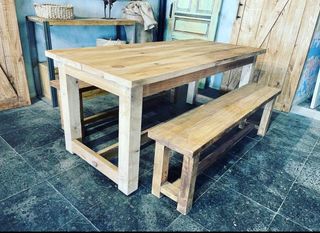 Oferta conjunto mesa y banco madera 