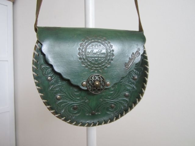 Bolso de cuero artesanal