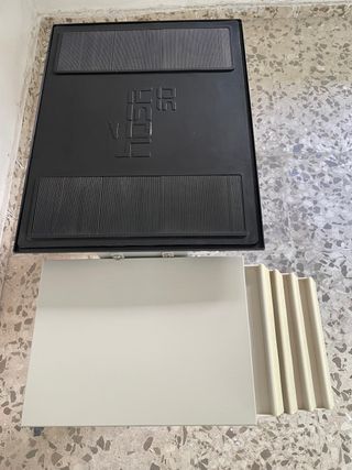 Mesa ordenador vintage metálica