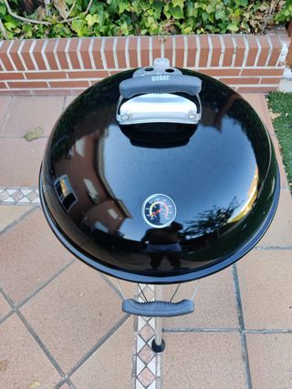 Barbacoa WEBER 57cm con Temperatura