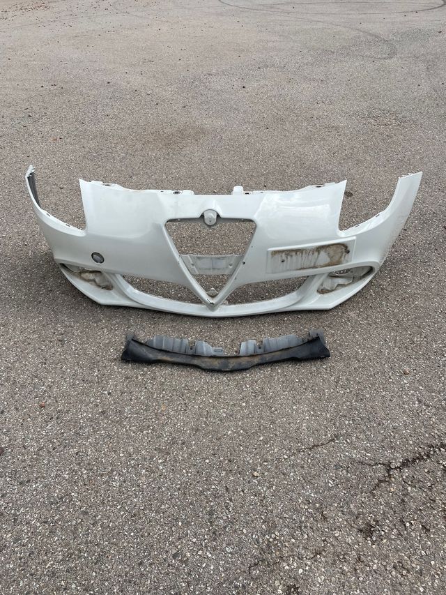 Parachoques Alfa Romeo Giulietta 2010