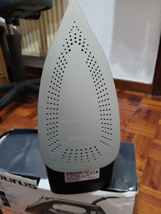 Plancha Taurus GEYSER ECO 3000
