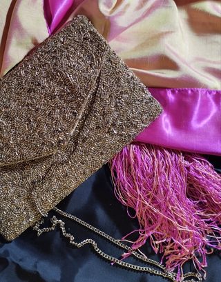 Bolso y echarpe fiesta.